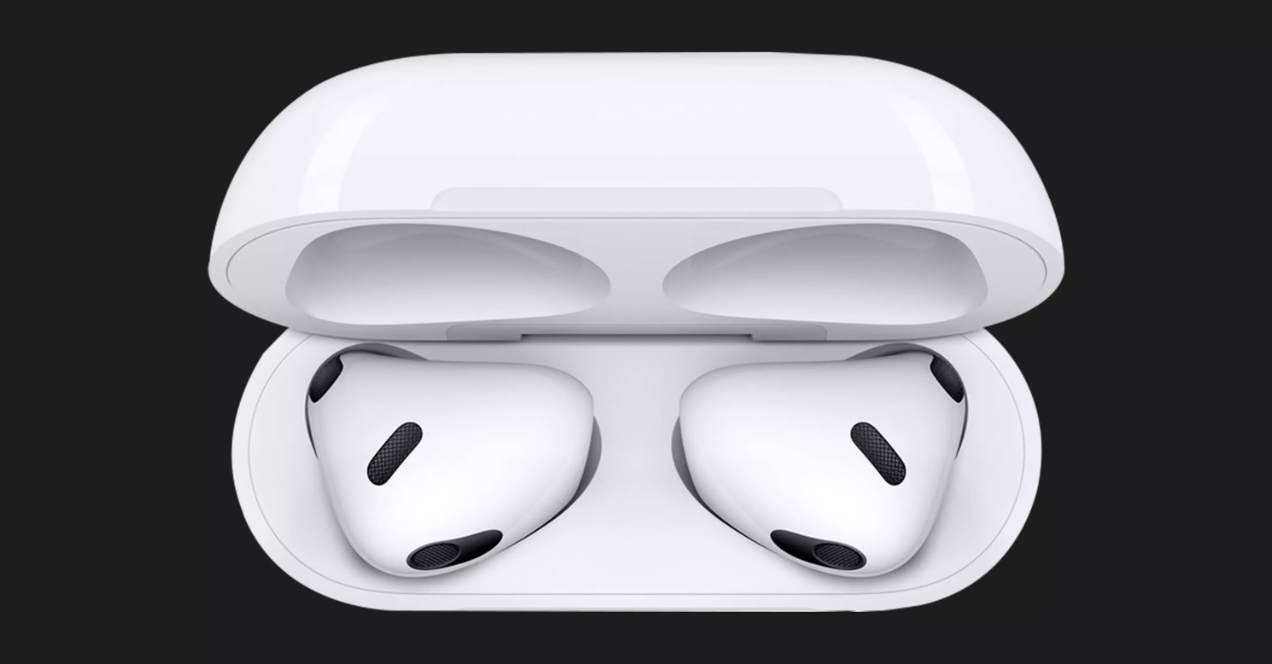 Наушники Apple AirPods 3 with MagSafe Charging Case (MME73)